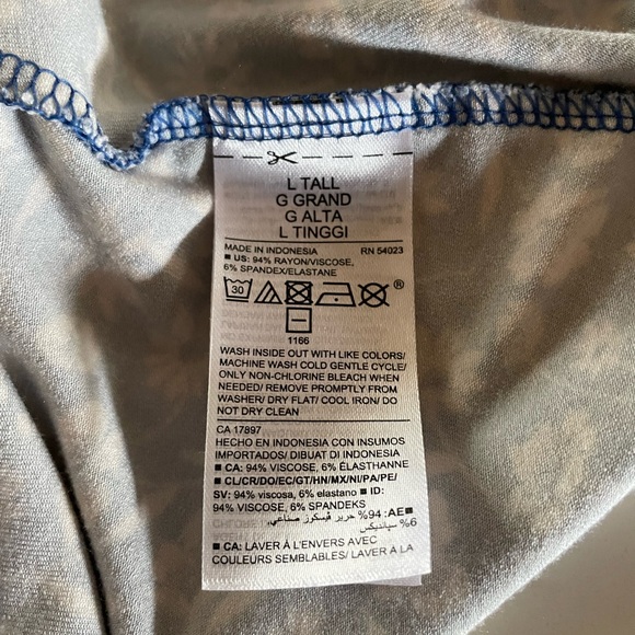 Blue and White Floral Wrap-Style Below Knee Summer Dress, Sz L - Picture 10 of 11